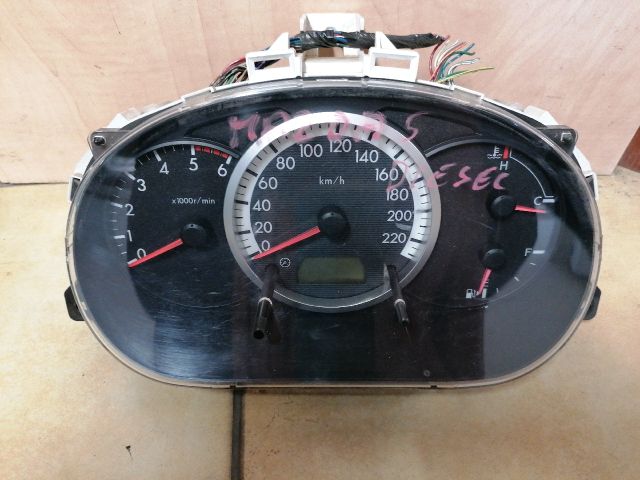 bontott MAZDA 5 Kilométeróra