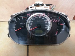 bontott MAZDA 5 Kilométeróra