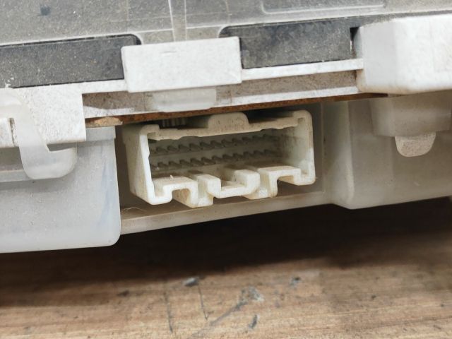 bontott MAZDA 5 Kilométeróra