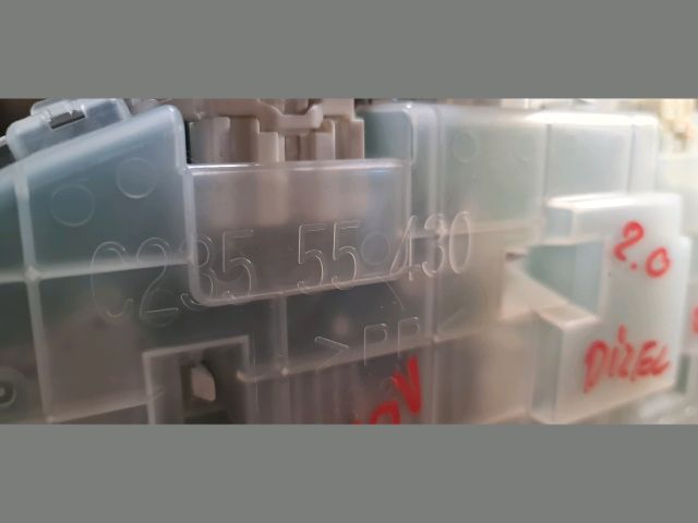 bontott MAZDA 5 Kilométeróra