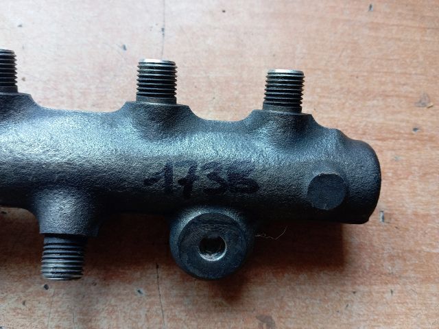 bontott MAZDA 5 Közösnyomócső