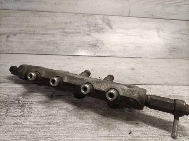 bontott MAZDA 5 Közösnyomócső