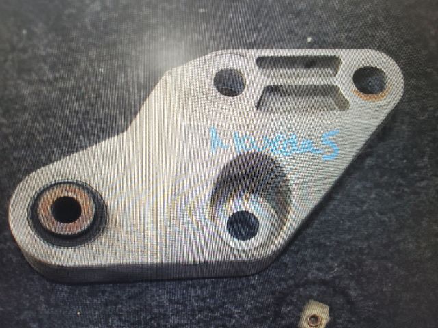 bontott MAZDA 5 Motor Tartó Bak Jobb