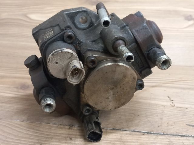 bontott MAZDA 5 Nagynyomású Szivattyú