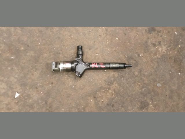 bontott MAZDA 5 Porlasztó (1 db)