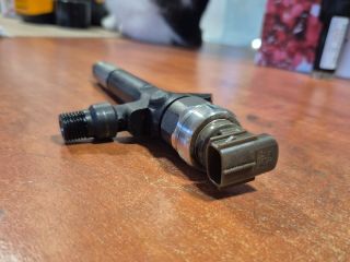 bontott MAZDA 5 Porlasztó (1 db)