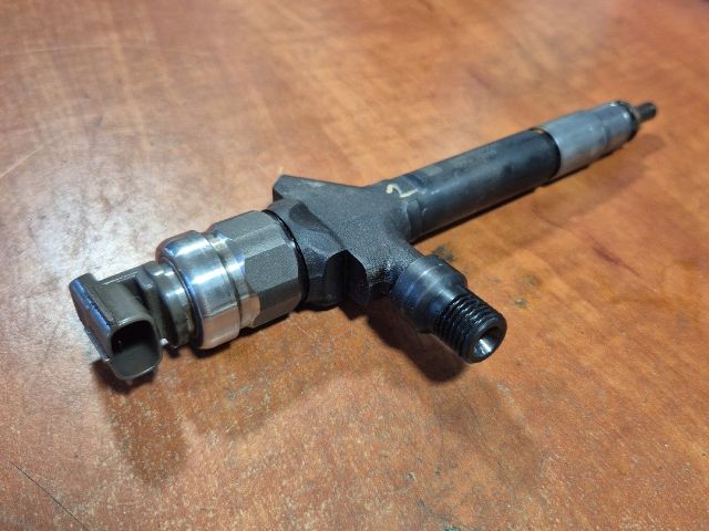 bontott MAZDA 5 Porlasztó (1 db)