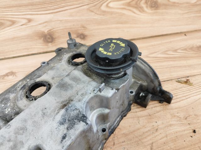 bontott MAZDA 5 Szelepfedél