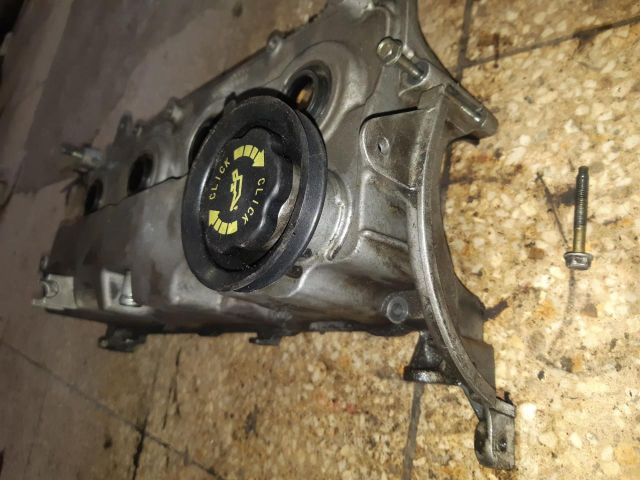 bontott MAZDA 5 Szelepfedél