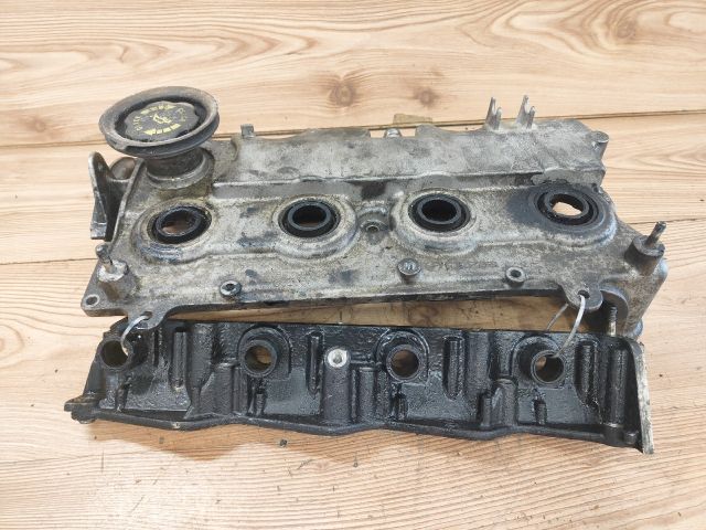 bontott MAZDA 5 Szelepfedél