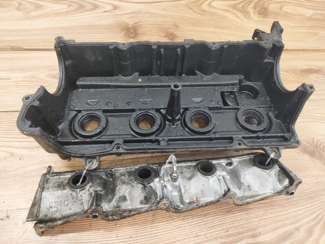 bontott MAZDA 5 Szelepfedél