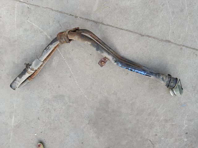 bontott MAZDA 5 Tankbetöltő Cső (Fém)