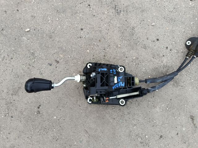 bontott MAZDA 5 Váltó Kulissza