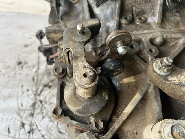 bontott MAZDA 5 Váltó (Mechanikus)