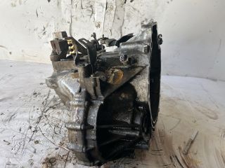 bontott MAZDA 5 Váltó (Mechanikus)