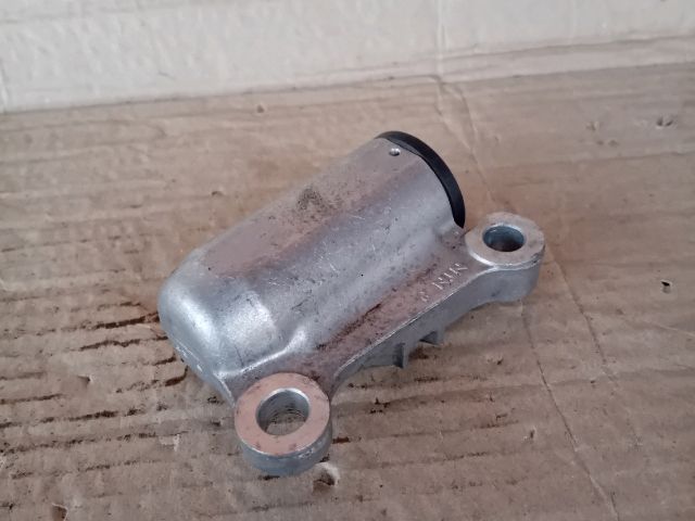 bontott MAZDA 5 Vezérlés Lánc / Szíj Feszítő Görgő