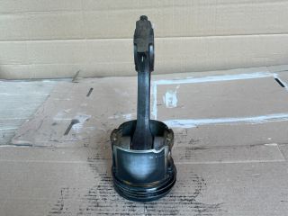 bontott MAZDA 5 Dugattyú és Hajtókar