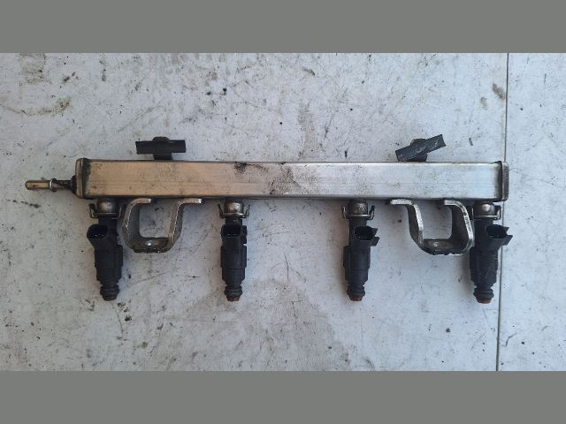 bontott MAZDA 5 Közösnyomócső