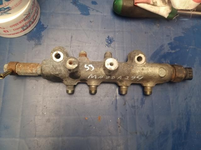 bontott MAZDA 5 Közösnyomócső