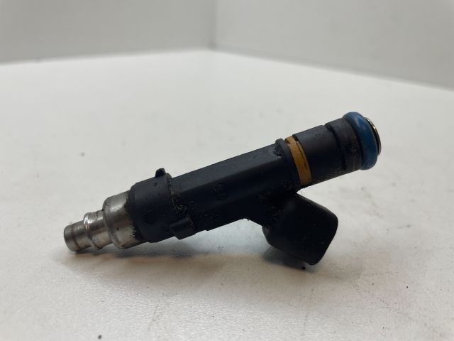 bontott MAZDA 5 Porlasztó (1 db)