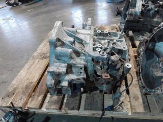 bontott MAZDA 5 Váltó (Mechanikus)