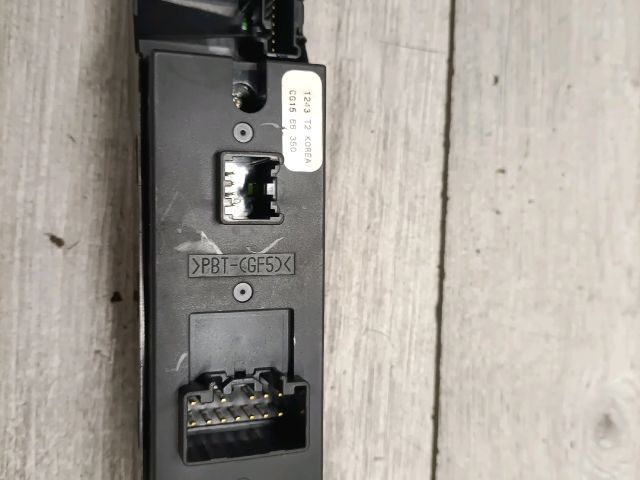 bontott MAZDA 5 Ablakemelő és Tükör Kapcsoló