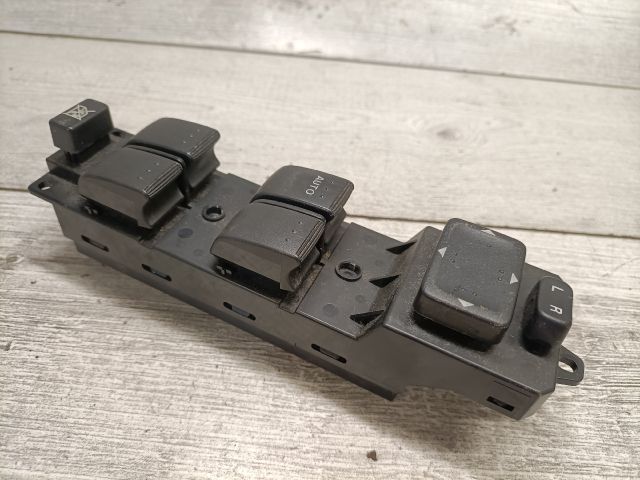 bontott MAZDA 5 Ablakemelő és Tükör Kapcsoló