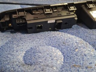 bontott MAZDA 5 Ablakemelő Kapcsoló Négyes / Kettes