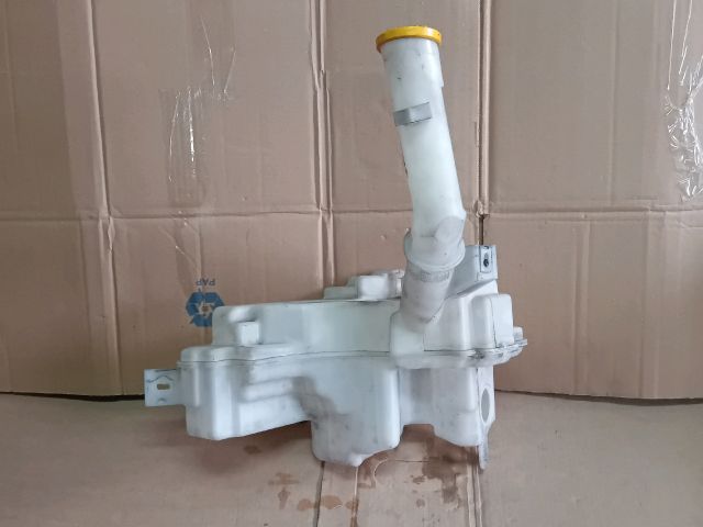 bontott MAZDA 5 Ablakmosó Tartály