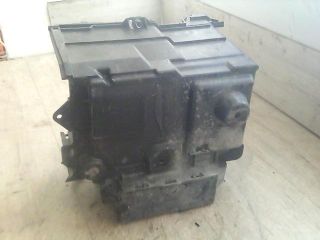 bontott MAZDA 5 Akkumulátor Tartó