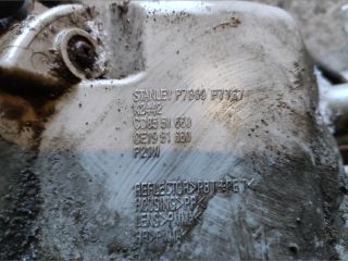 bontott MAZDA 5 Bal Alsó Hátsó Lámpa