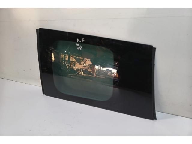 bontott MAZDA 5 Bal C Oszlop Oldalablak Üveg