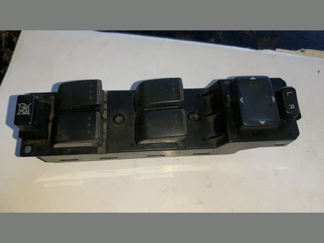 bontott MAZDA 5 Bal első Ablakemelő Kapcsoló