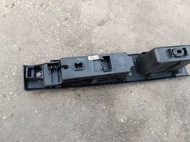 bontott MAZDA 5 Bal első Ablakemelő Kapcsoló