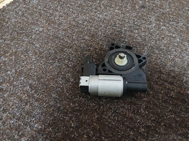 bontott MAZDA 5 Bal első Ablakemelő Motor