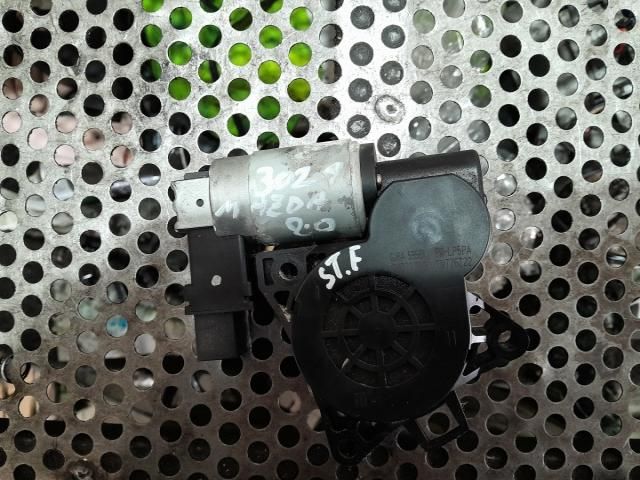 bontott MAZDA 5 Bal első Ablakemelő Motor