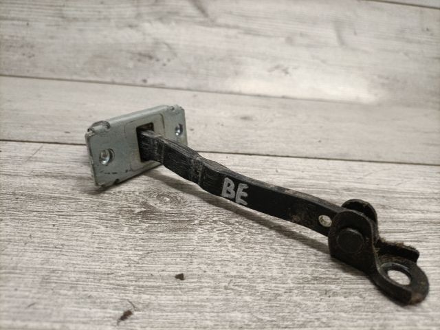 bontott MAZDA 5 Bal első Ajtóhatároló