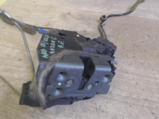 bontott MAZDA 5 Bal első Ajtózár