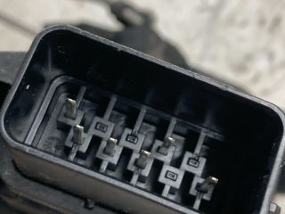 bontott MAZDA 5 Bal első Ajtózár