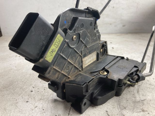 bontott MAZDA 5 Bal első Ajtózár