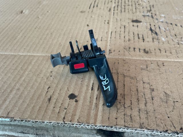 bontott MAZDA 5 Bal első Belső Kilincs