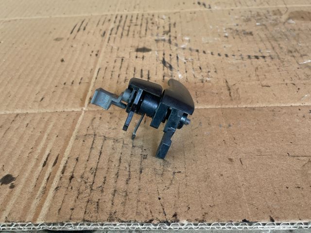 bontott MAZDA 5 Bal első Belső Kilincs