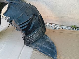 bontott MAZDA 5 Bal első Első Dobbetét (Kerékjárati, Műanyag)