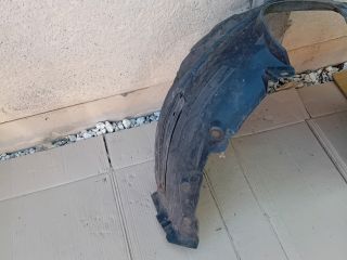 bontott MAZDA 5 Bal első Első Dobbetét (Kerékjárati, Műanyag)