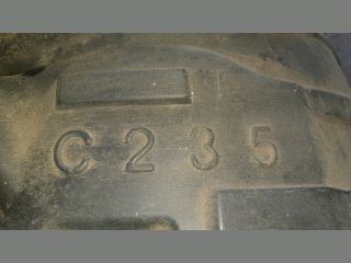 bontott MAZDA 5 Bal első Első Dobbetét (Kerékjárati, Műanyag)