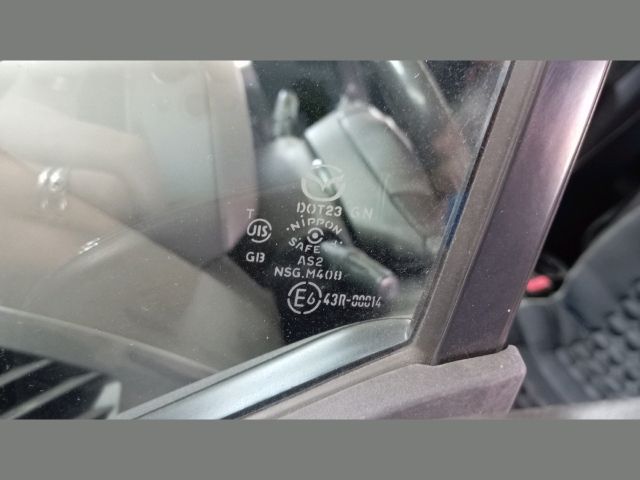 bontott MAZDA 5 Bal első Fixüveg (Ajtóban)
