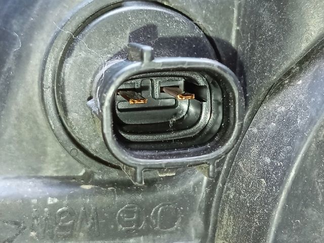 bontott MAZDA 5 Bal Fényszóró