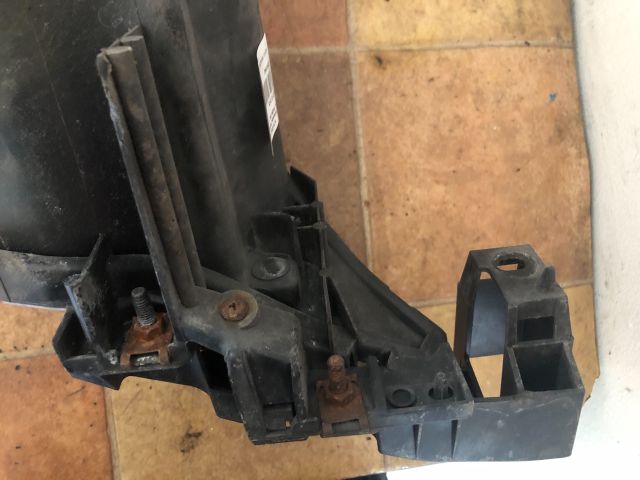 bontott MAZDA 5 Bal Fényszóró