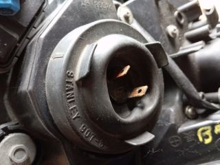 bontott MAZDA 5 Bal Fényszóró