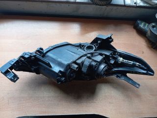 bontott MAZDA 5 Bal Fényszóró